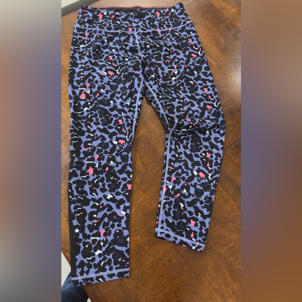 Calvin Klein Women’s Black and Purple Leopard Leggings